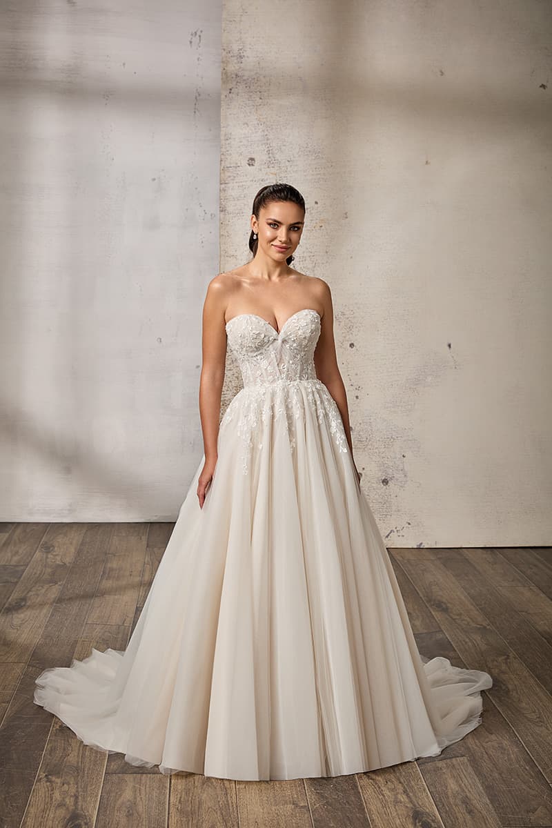 Morilee 2027 Collection Trunk Show